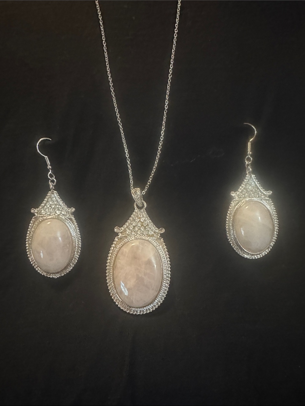 Pink Quartz Pendant Necklace and Earrings Set